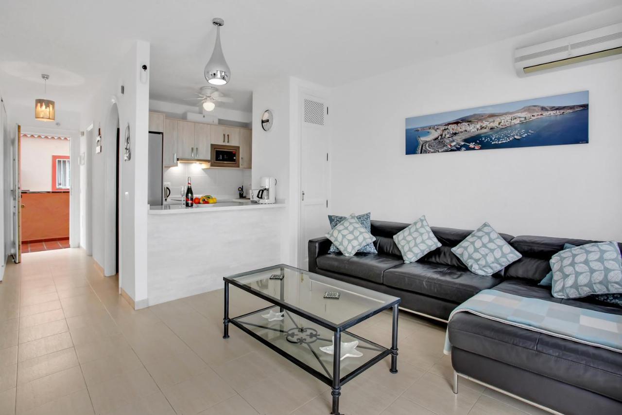 Top Floor, Sea View, Huge Terrace, Heated Pool, Garage 로스크리스티아노스 외부 사진